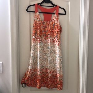 Columbia Omni-shade dress Med